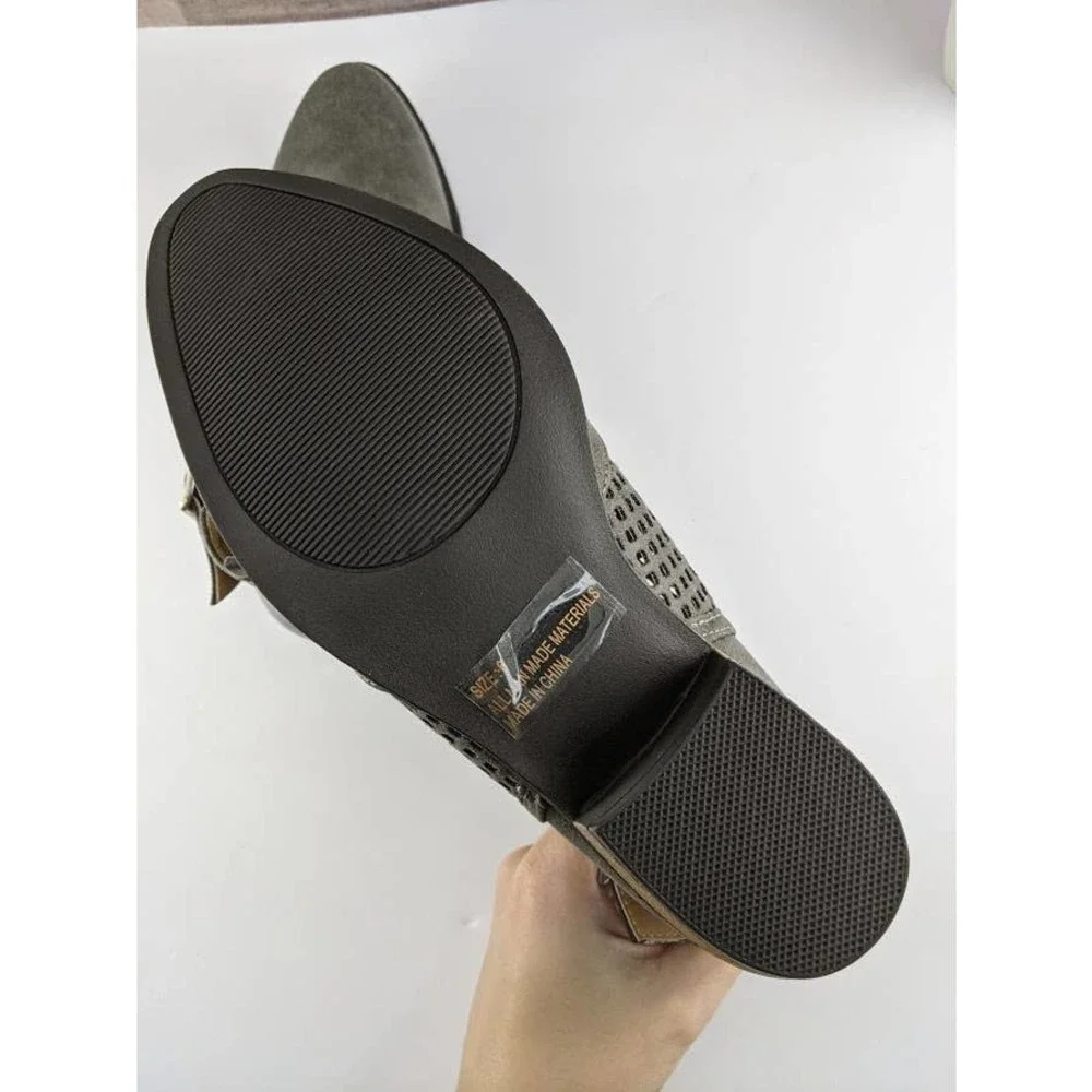 NWOT Leather Perforated Western Booties